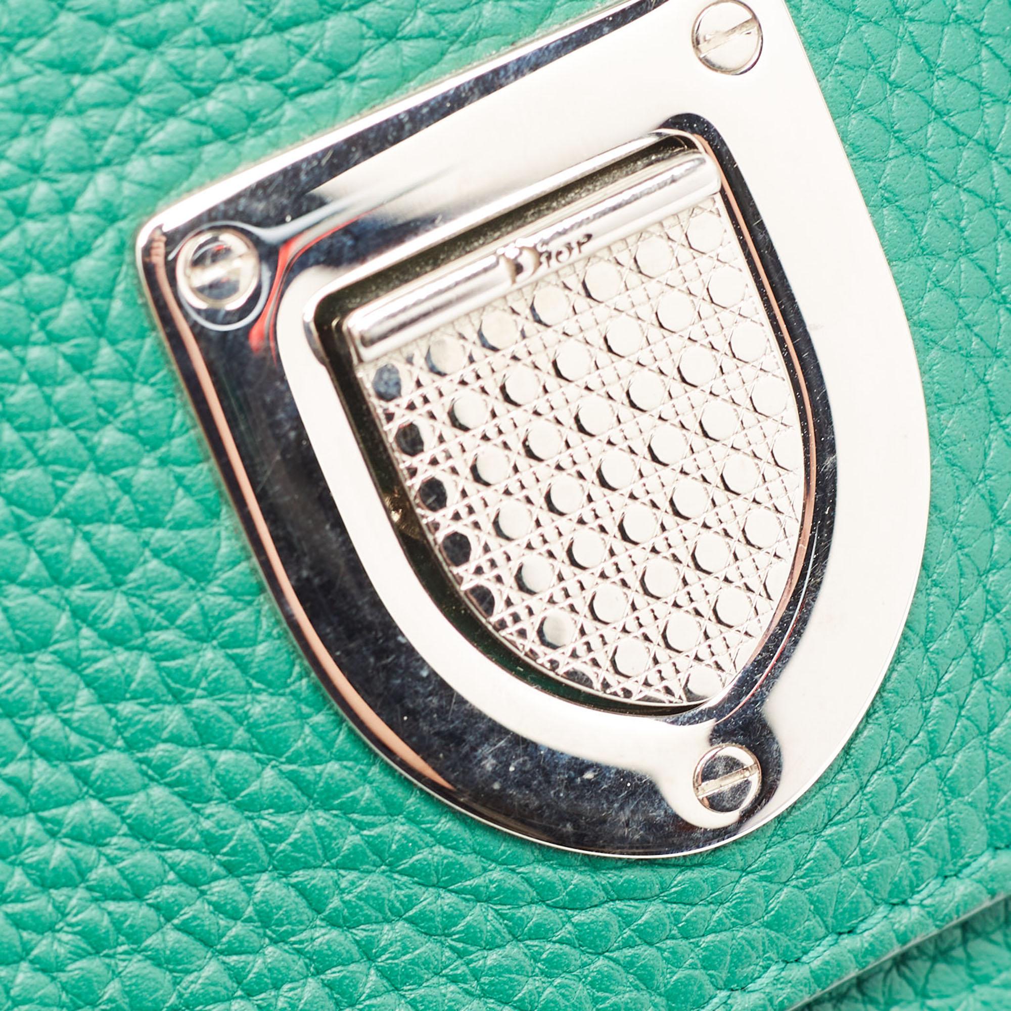 Dior Green Leather Medium Diorever Bag For Sale 5