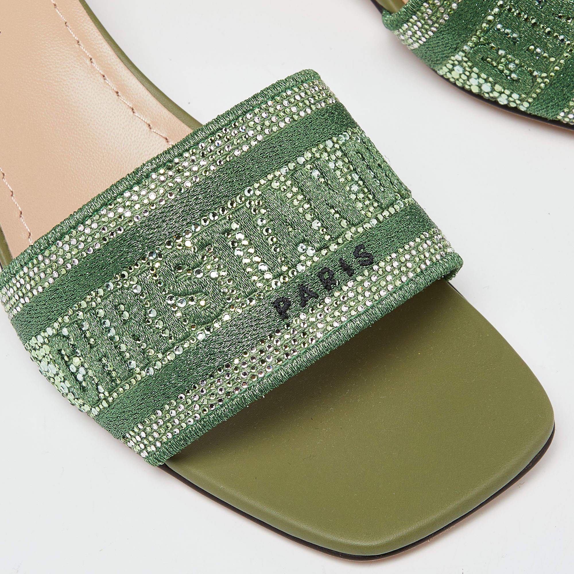Dior Green Logo Embroidered Canvas Dway Slide Sandals Size 38 In Excellent Condition In Dubai, Al Qouz 2