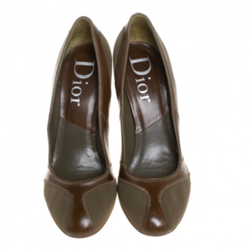 Brown Dior Green Mesh And Leather Stitch Detail Pumps Size 38.5 For Sale