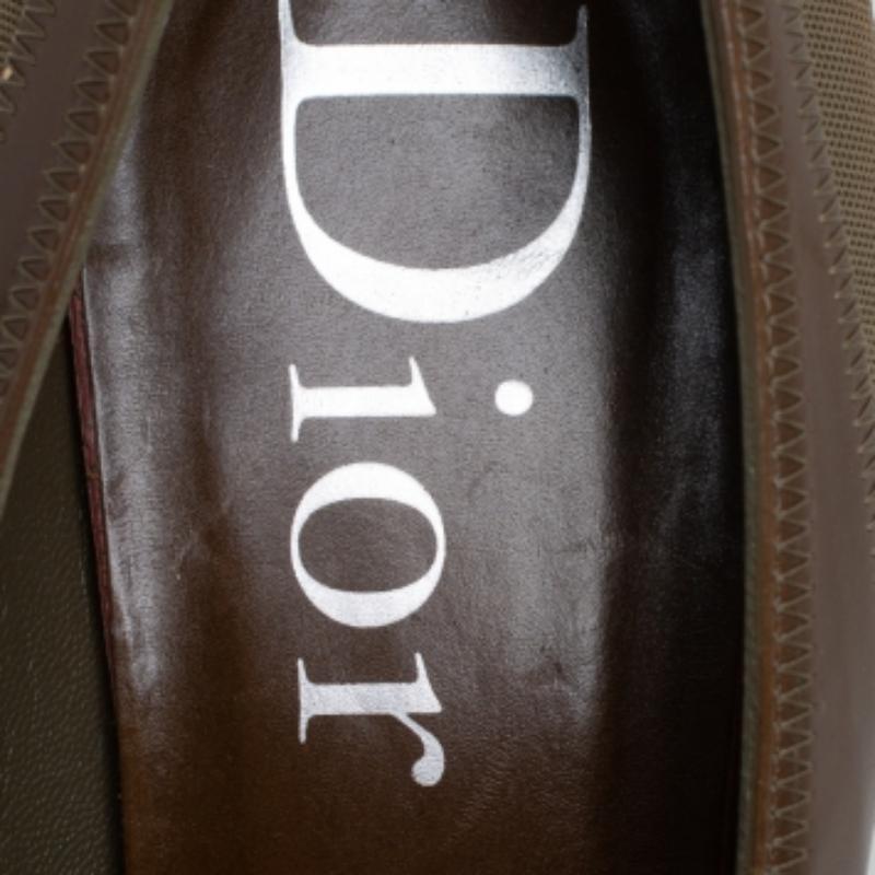 Women's Dior Green Mesh And Leather Stitch Detail Pumps Size 38.5 For Sale
