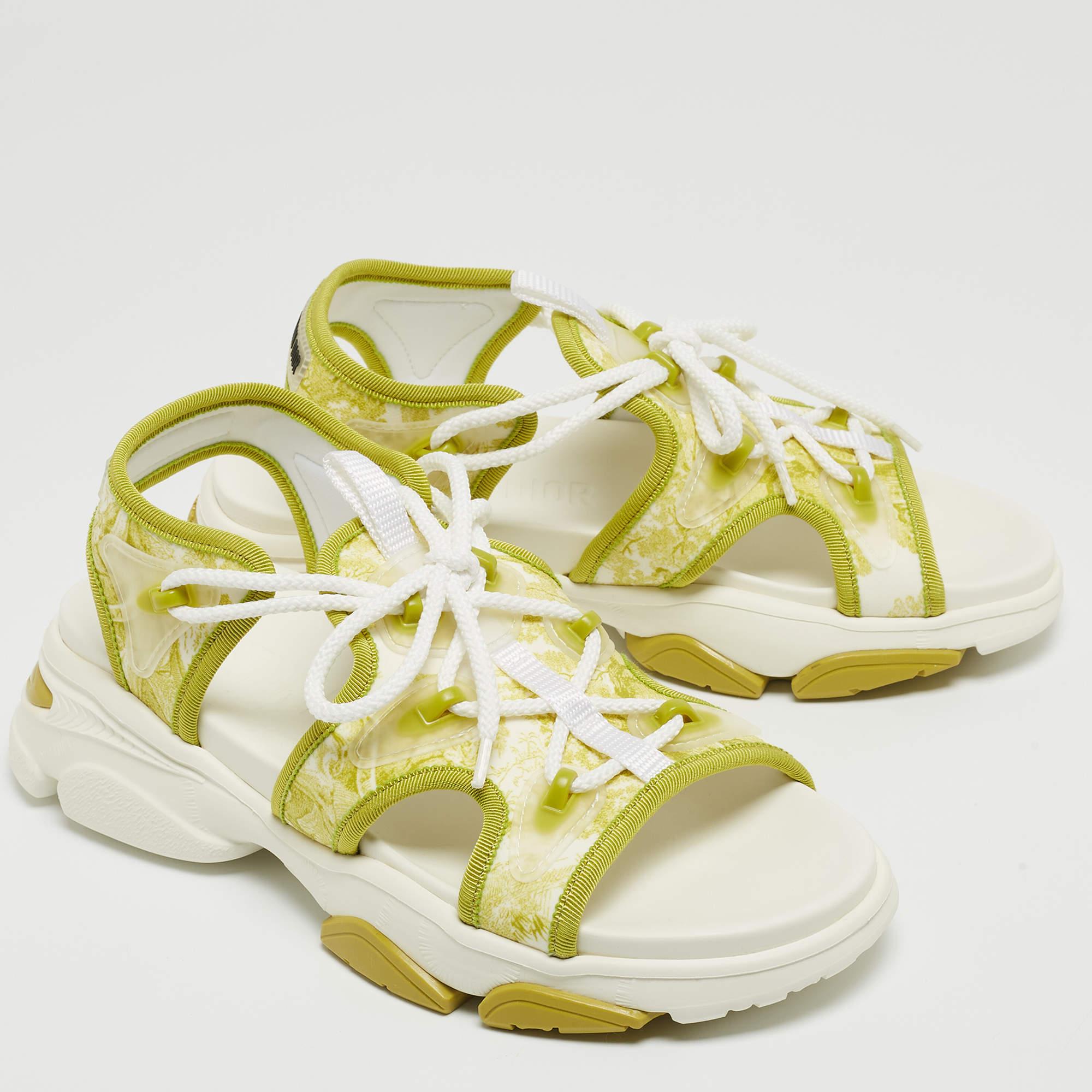 Women's Dior Green/White Canvas and PVC D-Connect Sandals Size 37.5 For Sale