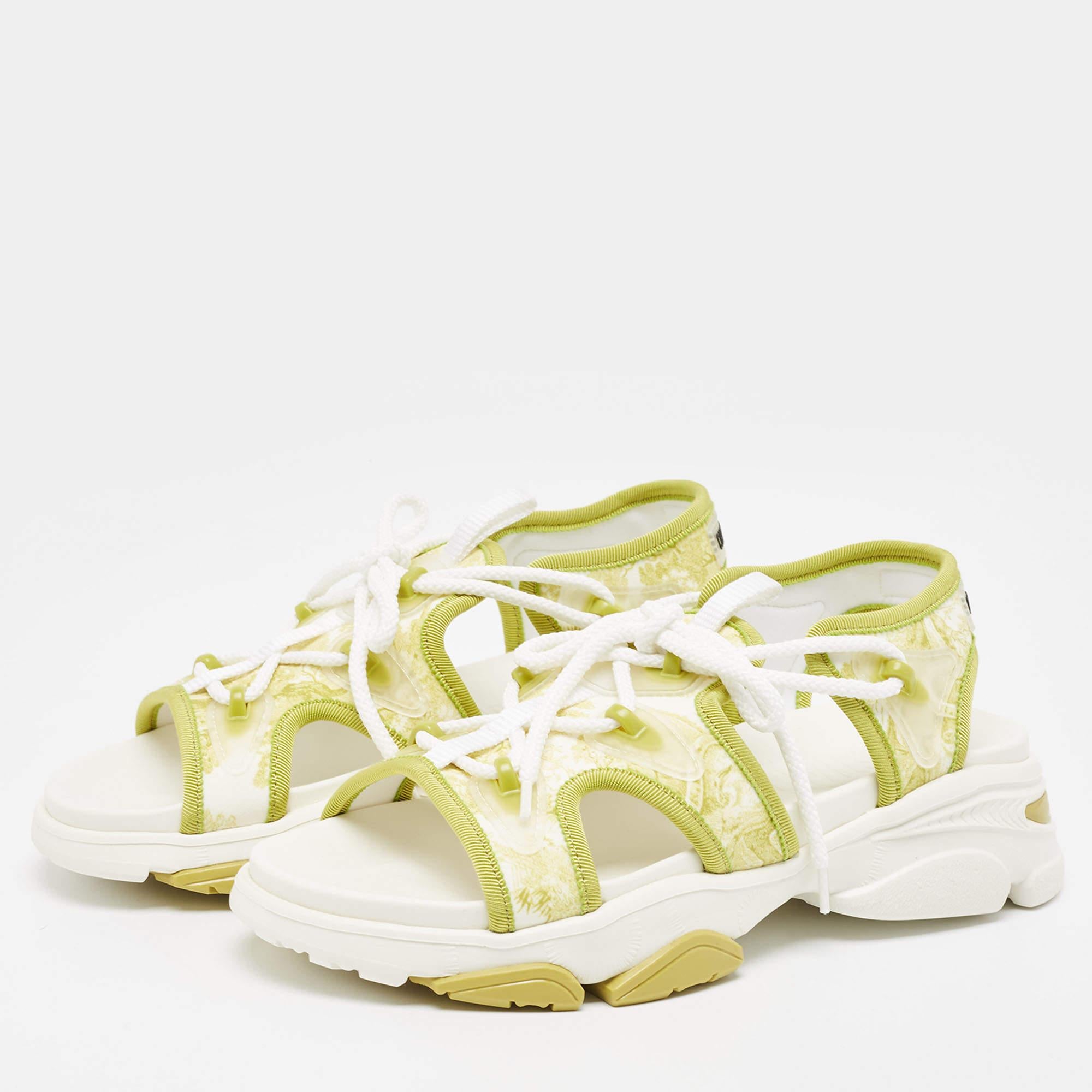 Dior Green/White Neoprene and PVC D-Connect Sandals Size 36.5 In Excellent Condition In Dubai, Al Qouz 2