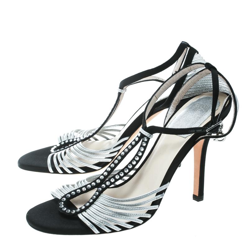 Dior Grey/Black Leather and Satin Crystal Embellished Strappy Sandals Size 36 In New Condition In Dubai, Al Qouz 2