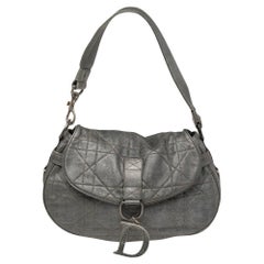 Graue Dior Cannage-Lederklappe Hobo