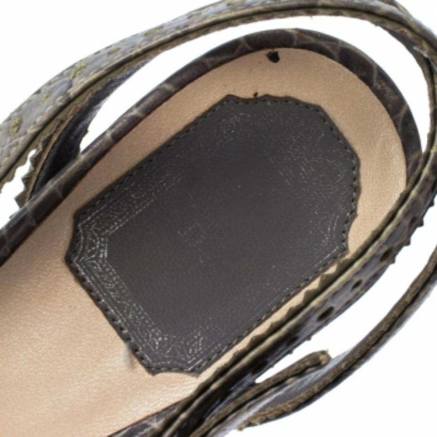 Dior Grau Krokodil Bonnie Riemchen Peep Toe Plateau Sandalen Größe 38.5 Damen im Angebot