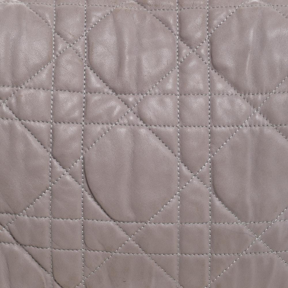 Dior Grey Leather Delices Gaufre Flap Shoulder Bag 3