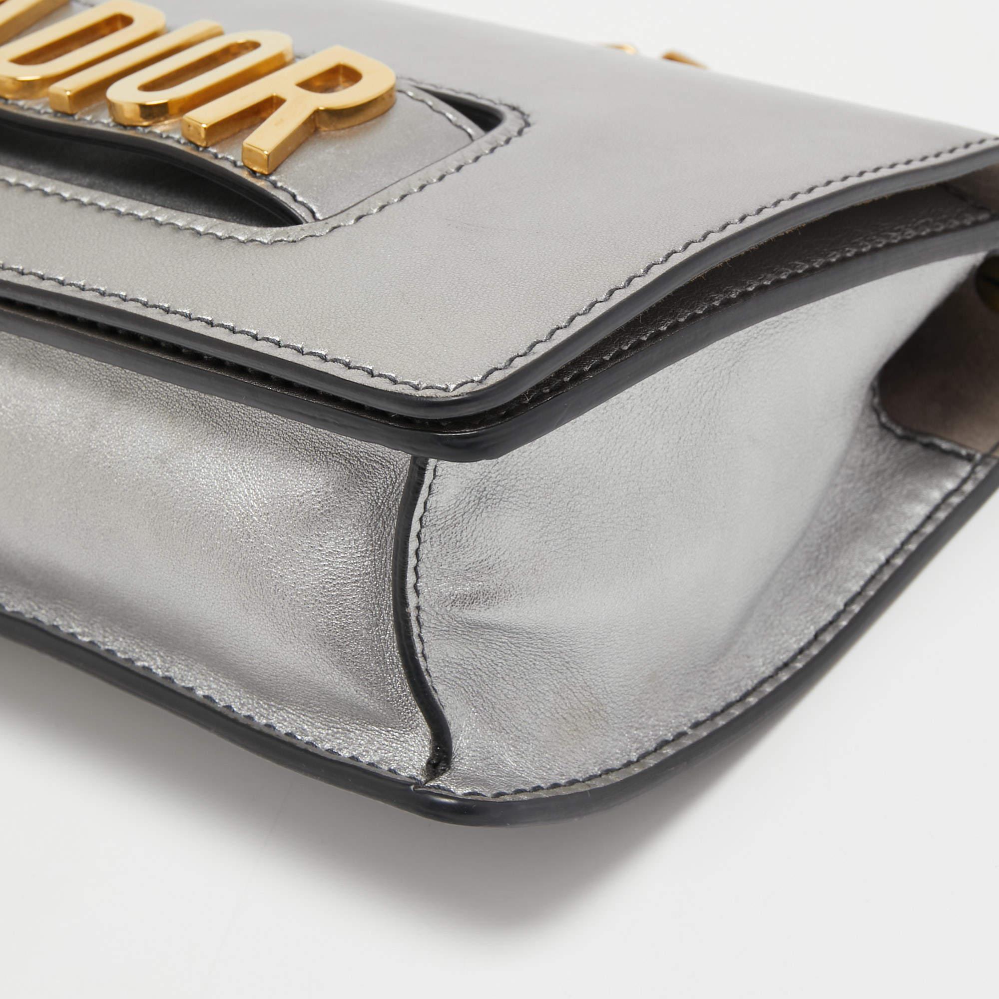 Dior Grey Leather J'adior Shoulder Bag In Good Condition In Dubai, Al Qouz 2