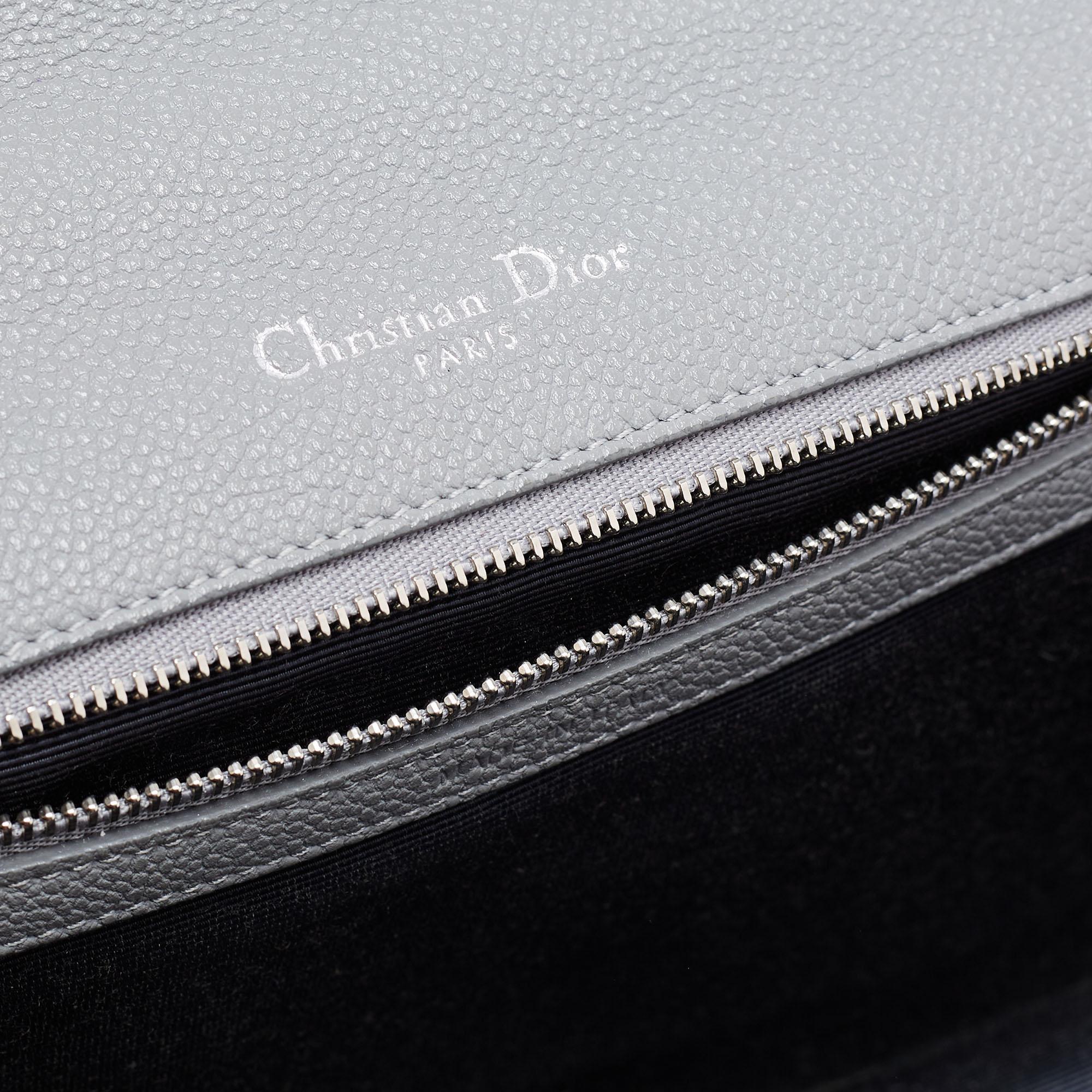 Dior Grey Leather Medium Diorama Shoulder Bag 2