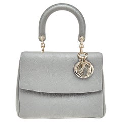 Petit sac à main Be Dior en cuir gris à poignée supérieure