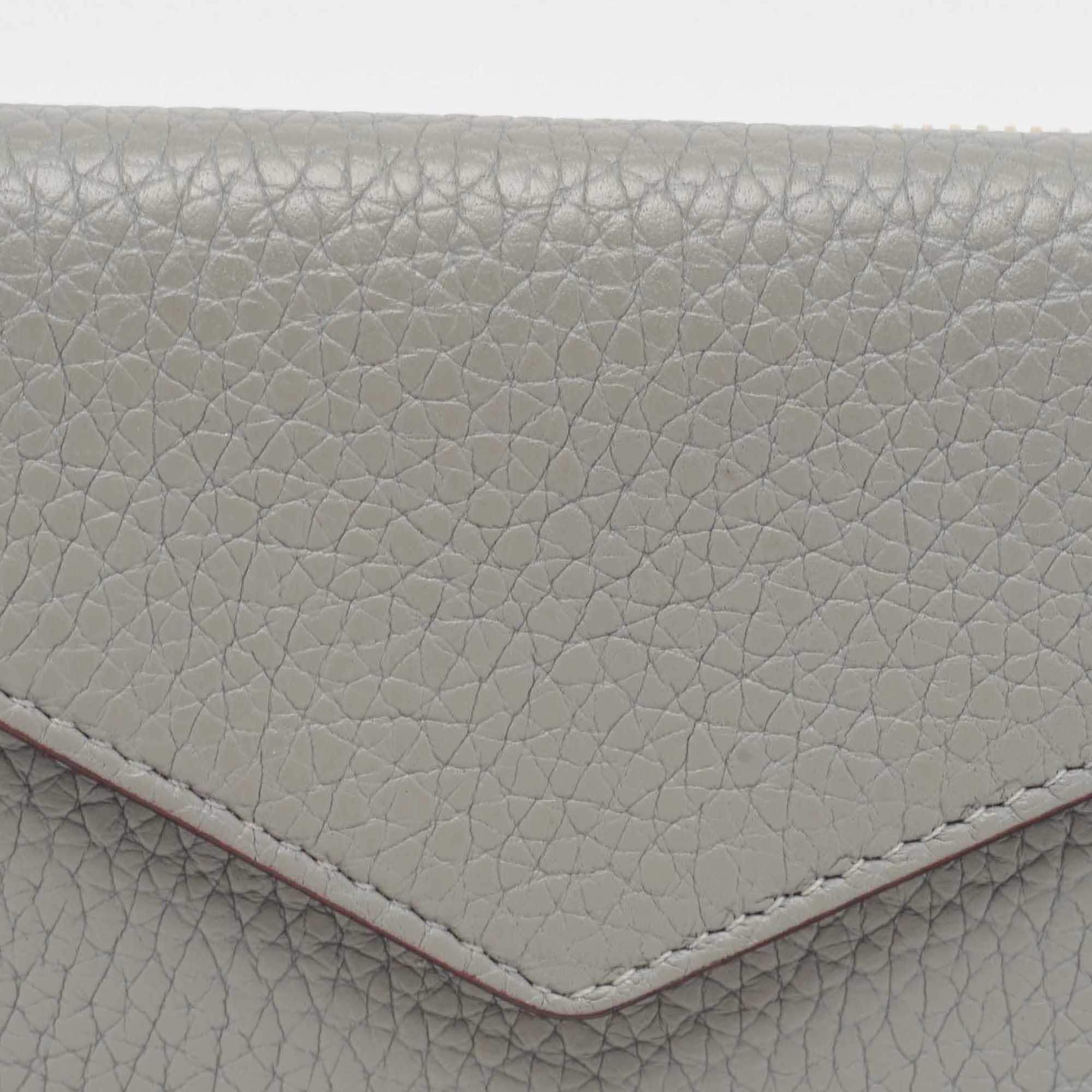Dior Grey Leather Trifold Wallet In Good Condition In Dubai, Al Qouz 2