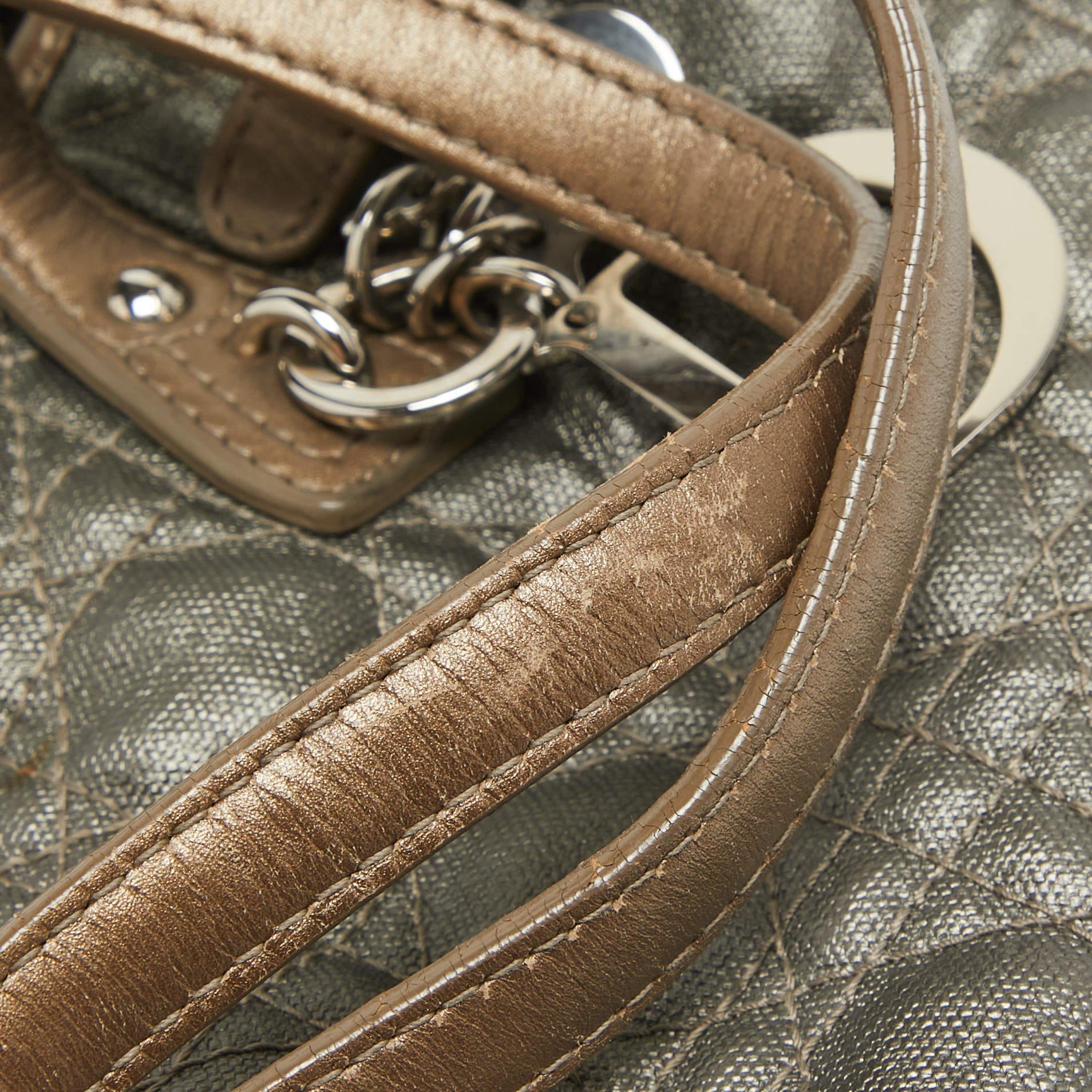 Dior Kleine Panarea-Tasche aus beschichtetem Canvas und Leder in Grau/Metallic Brown im Angebot 6