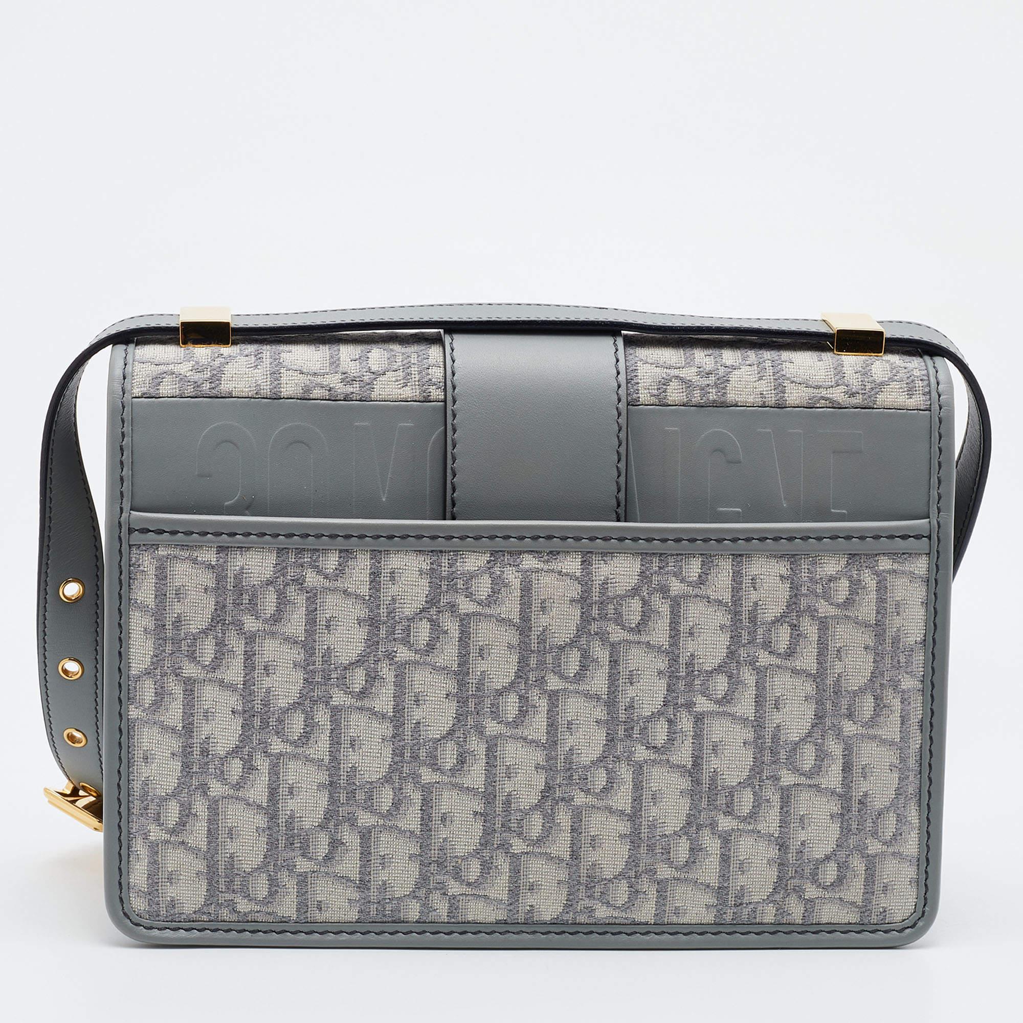 Women's Dior Grey Oblique Canvas and Leather 30 Montaigne Shoulder Bag