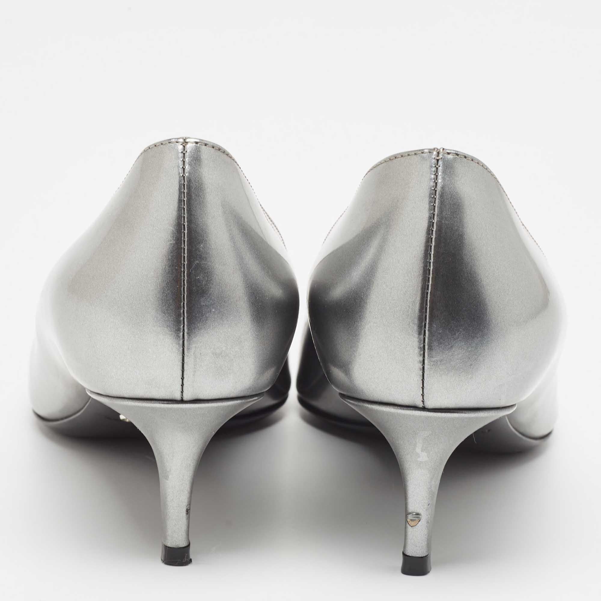 Dior Grey Patent Cannage Pointed Toe Pumps Size 37 For Sale 1