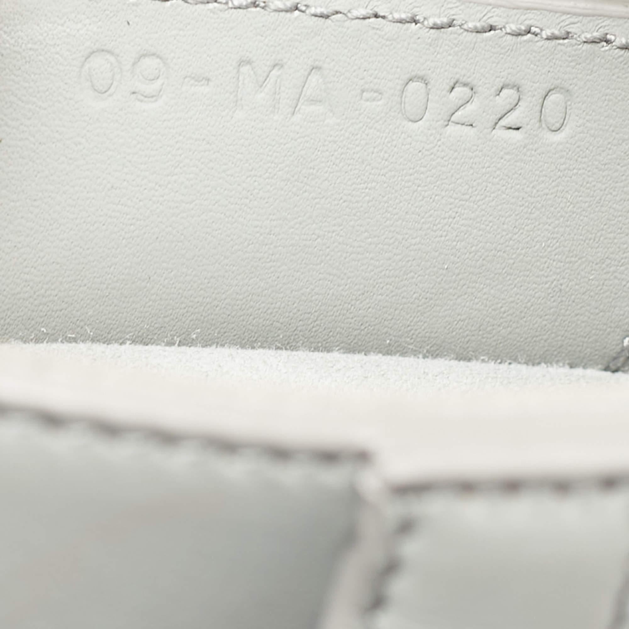 Dior Grey Ultra Matte Leather Saddle Shoulder Bag In Good Condition In Dubai, Al Qouz 2