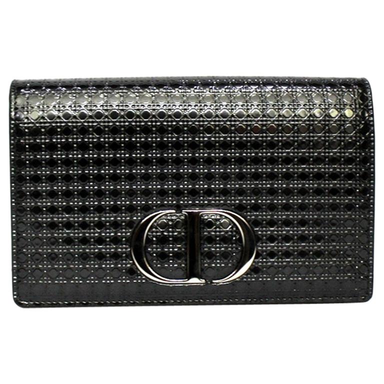Dior 30 Montaigne Pounch Grey Vernice Belt Bag For Sale at 1stDibs