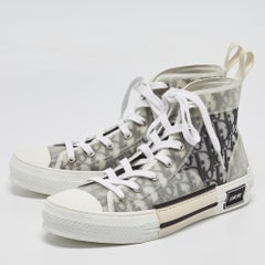 Dior Baskets hautes B23 grises/blances en PVC et maille, taille 41