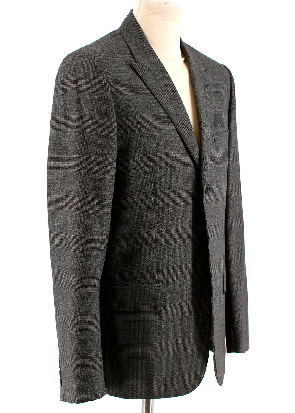 Dior Grey Wool Houndstooth Check Single Breasted Blazer

- Soft virgin wool 
- Single breasted blazer
- Single button fastening
- Grey houndstooth check 
- Buttoned cuffs 
- Notched lapel
- False front welt and flap pockets 
- Inner breast pockets
-