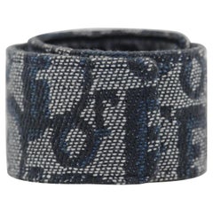 Dior Bracelet à boutons-pression Trotter à monogrammes gris et bleu marine 6CD1027