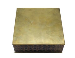 Dior Home Attrib. Posacenere in Vetro Acrilico, Ottone e Paglia di Vienna