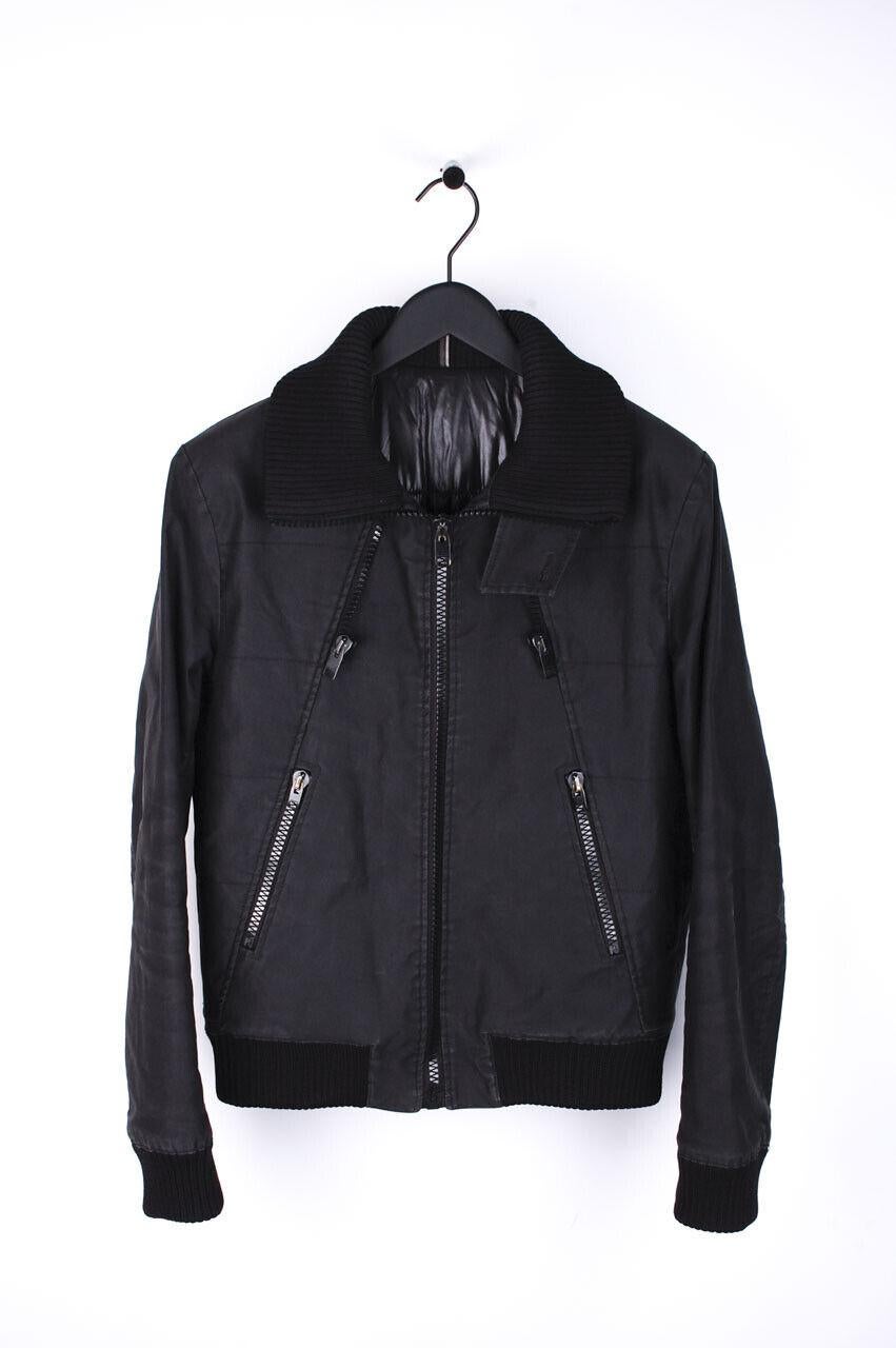 Item for sale is 100% genuine Dior Homme AW 2007 Zipped Men Aviator Jacket
Color: black
(An actual color may a bit vary due to individual computer screen interpretation)
Material: 52% polyester, 58% cotton
Tag size: 48IT (M)
This jacket is great