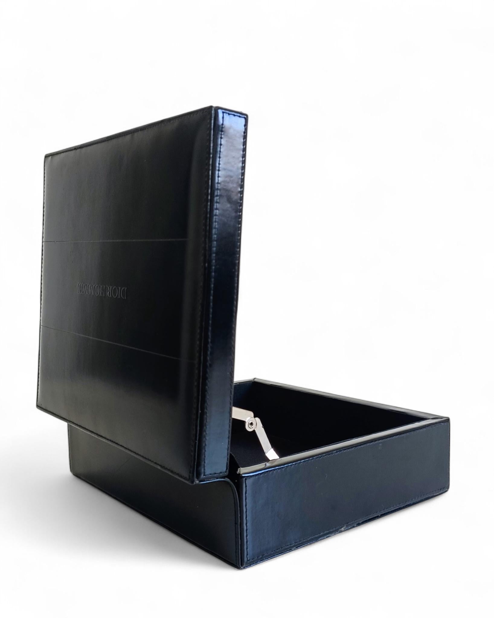 Dior Homme Schwarzes Schmuck- oder Schmuckkästchen aus feinem Leder im Angebot 8