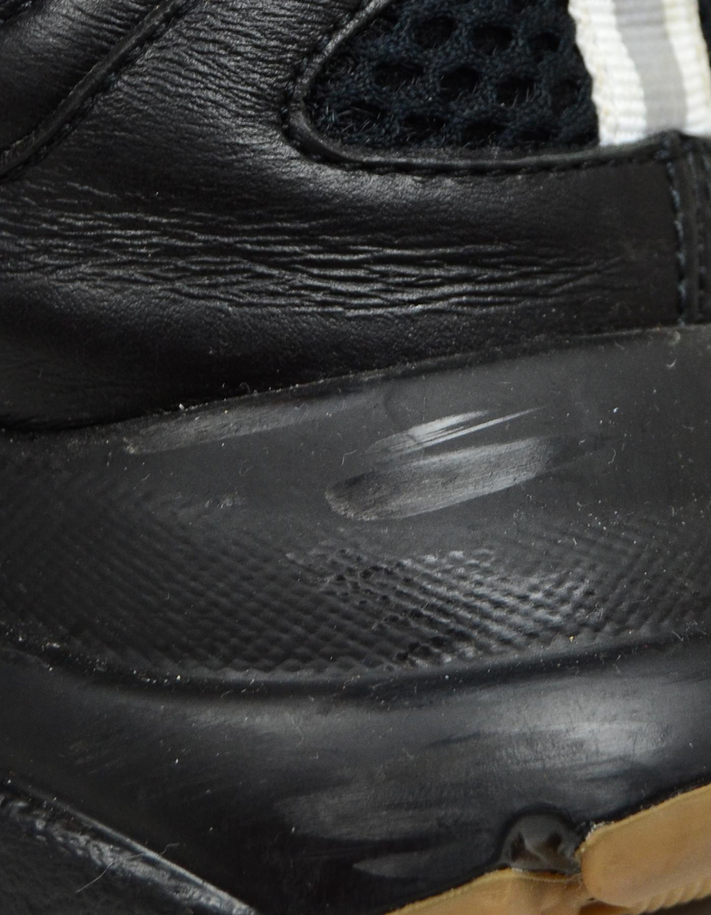 Dior Homme Black/Grey Technical Knit/Calfskin B22 Sneakers sz 44 rt $1, 100 In Excellent Condition In New York, NY
