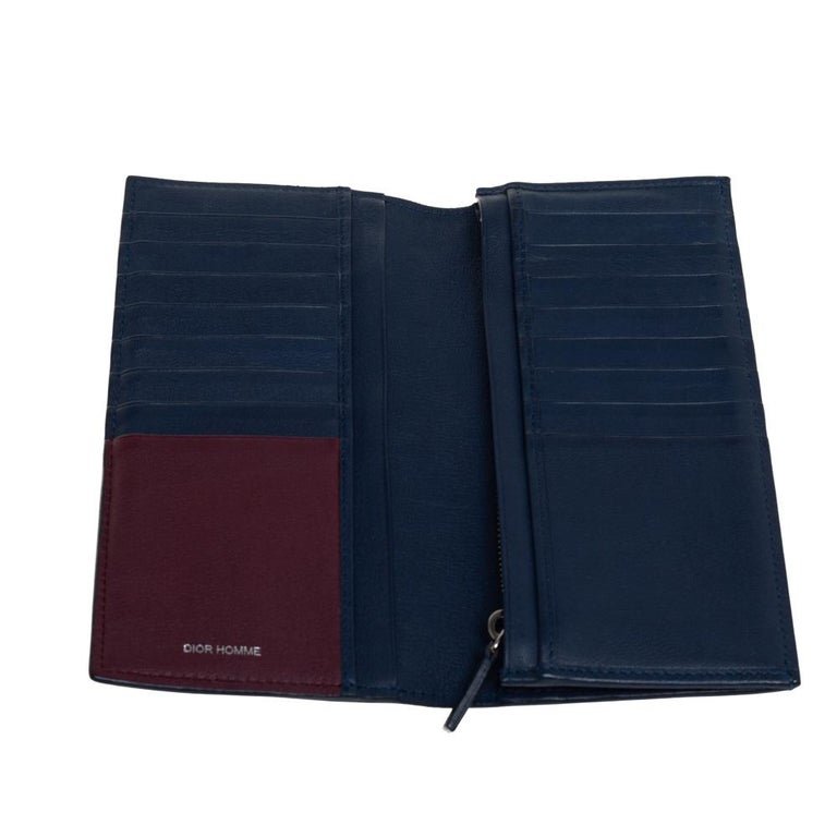 Dior - Portefeuille long en cuir bleu pour homme - En vente sur 1stDibs
