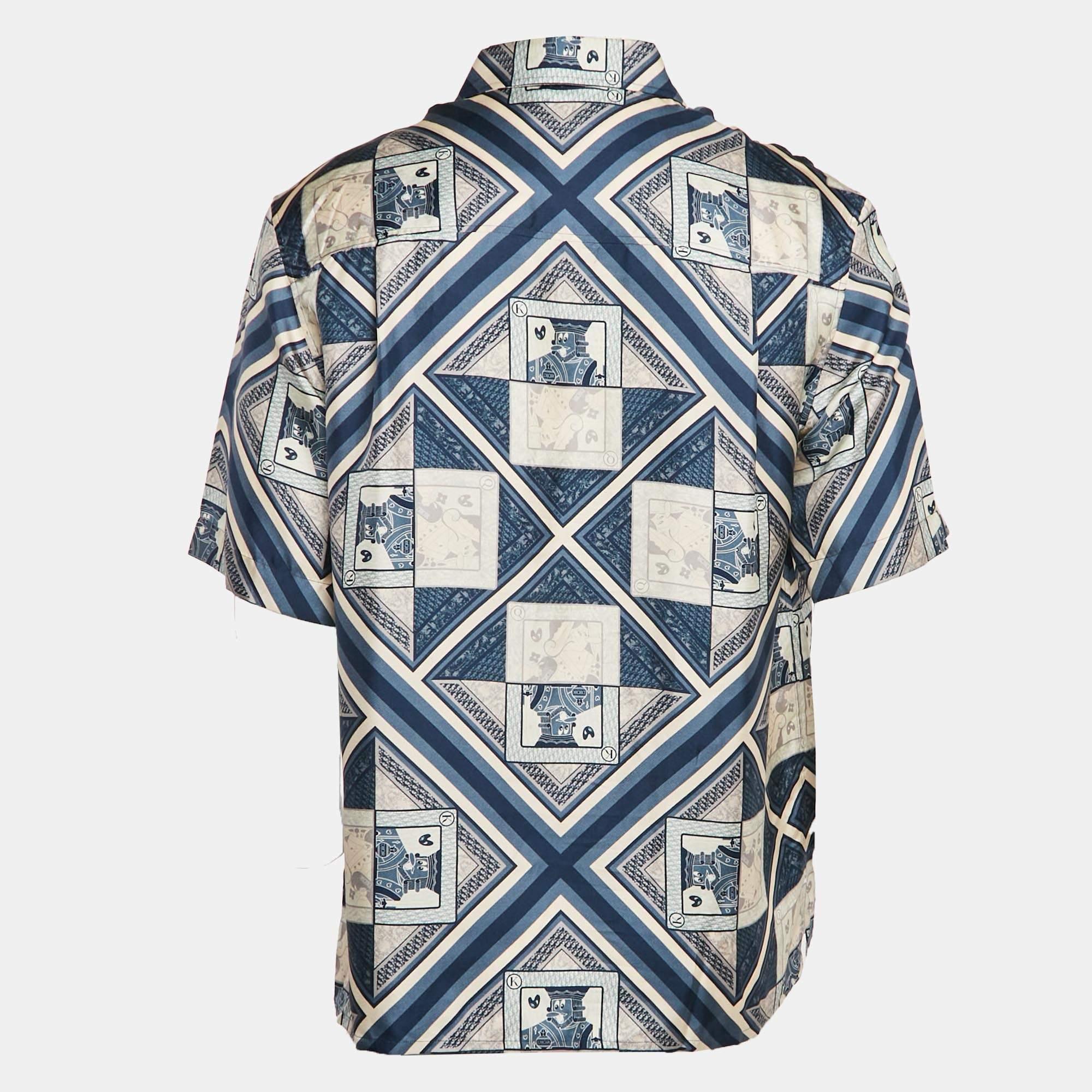 As shirts are an indispensable part of a wardrobe  Dior Homme brings you a creation that is both versatile and stylish. It has been tailored from high quality fabric for a classy look and fit.
