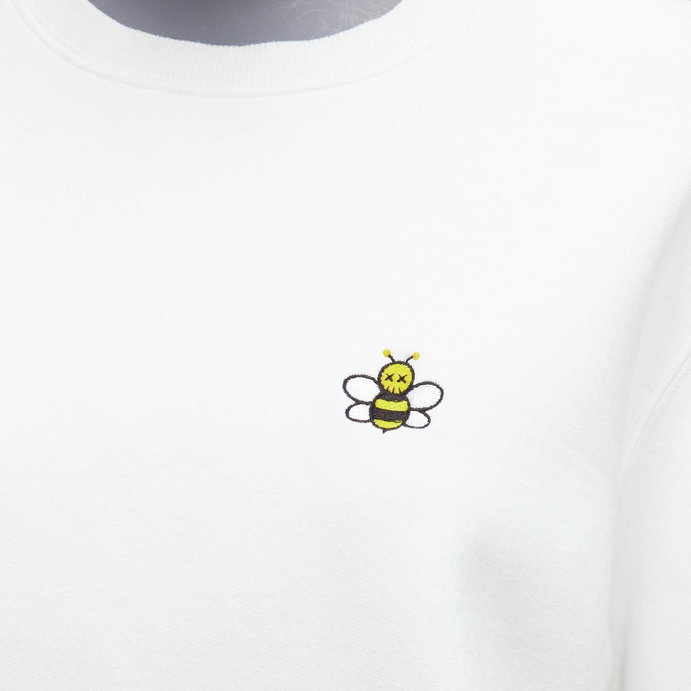 DIOR HOMME Kaws cream yellow cross eye bee embroidery crew sweatshirt L
Reference: YIKK/A00012
Brand: Dior
Collection: Kaws
Material: Cotton
Color: Cream, Yellow
Pattern: Solid
Closure: Pullover
Made in: Italy

CONDITION:
Condition: Very good, this
