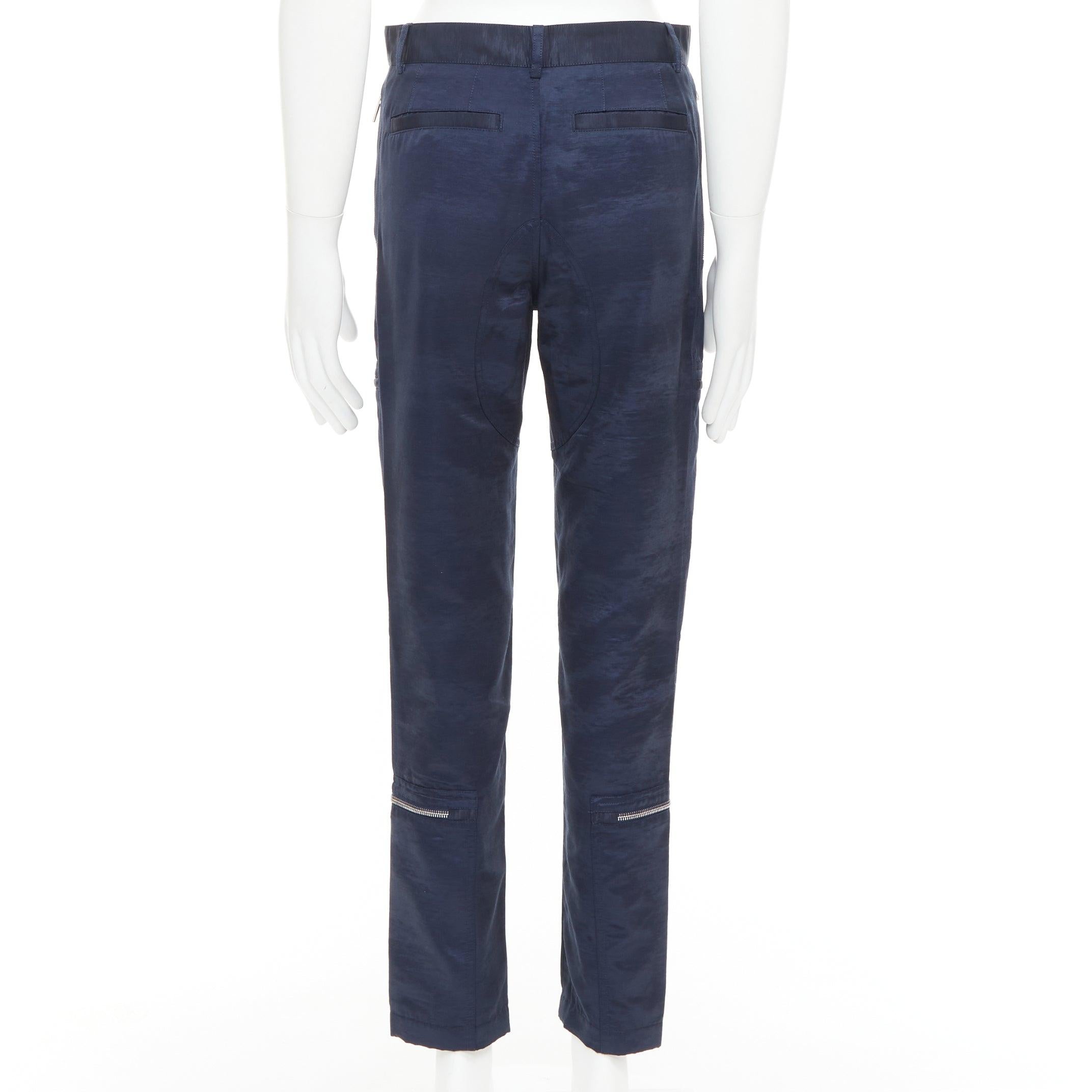 Uomo DIOR Homme pantaloni cargo a gamba dritta con tasca da carpentiere argento e cerniera FR44 XS in vendita