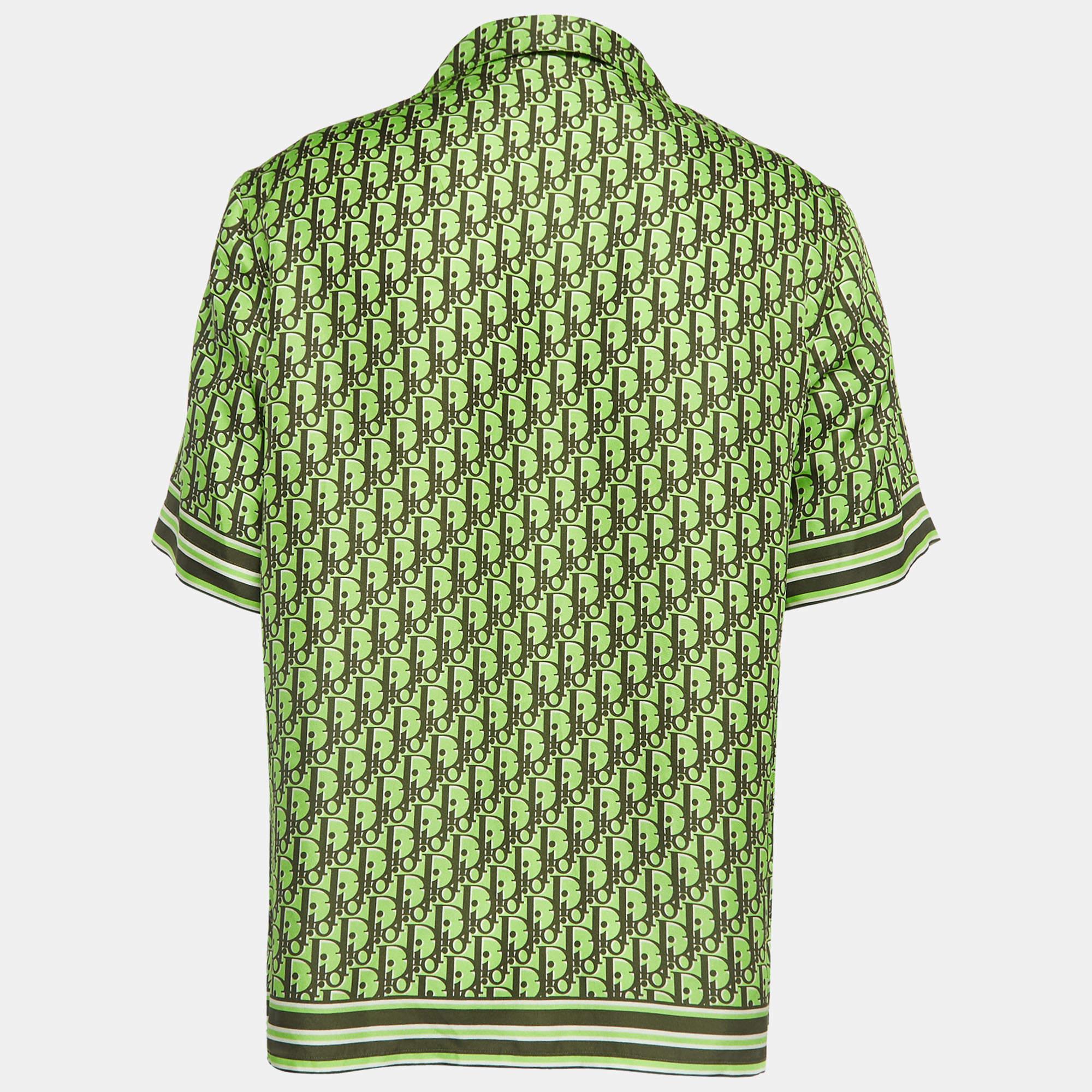 Shirts are an indispensable part of a wardrobe, so this brand brings you a creation that is both versatile and stylish. It has been tailored from quality material in a versatile shade. The shirt is detailed with signature elements and a comfortable
