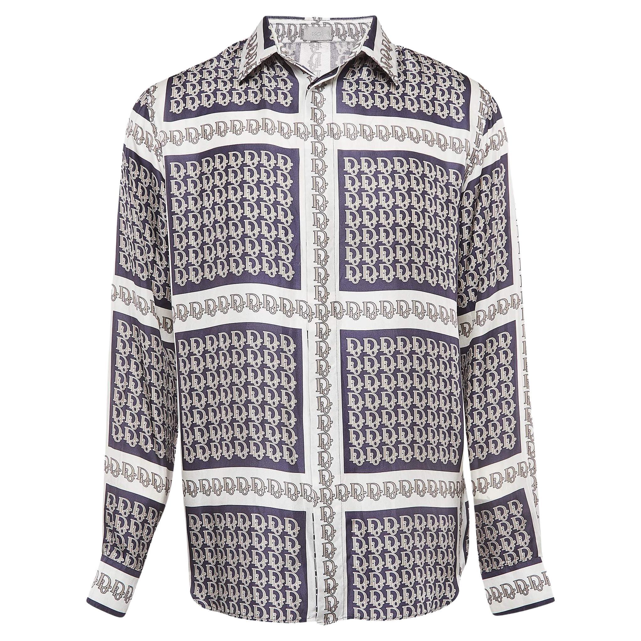 Dior Homme Seidenhemd mit schrägem Druck und Knopfleiste vorne mit vollen Ärmeln, L