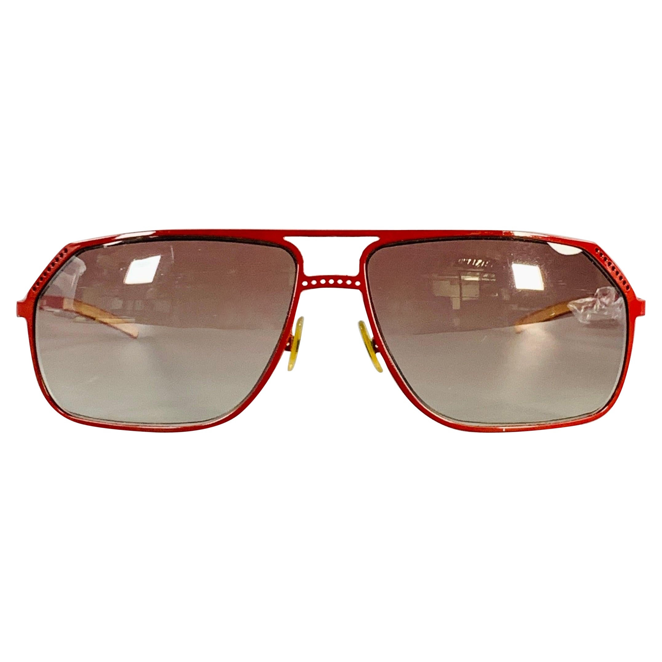 DIOR HOMME Lunettes de soleil pilote en métal rouge en vente