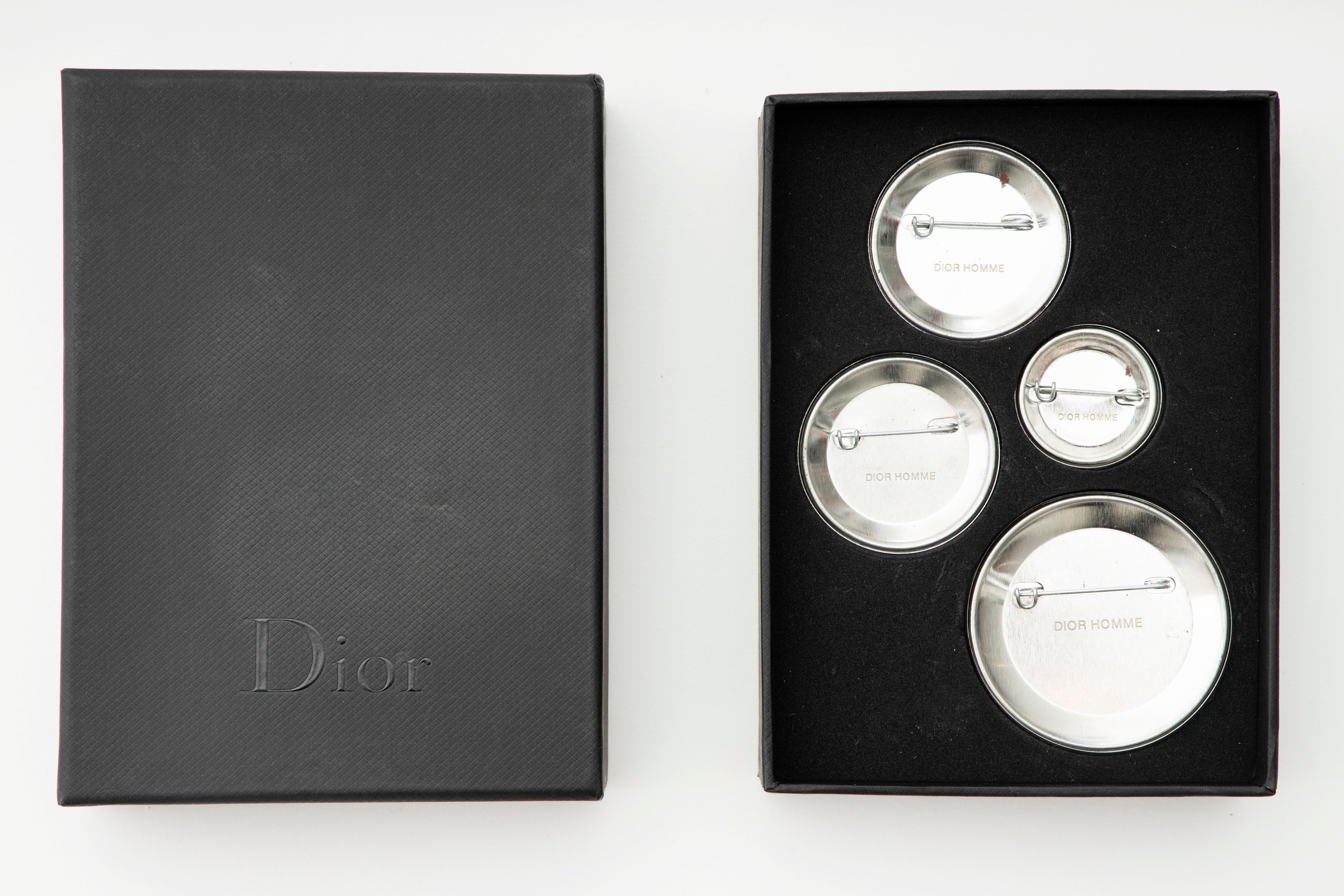 Dior Homme by Kris Van Assche, Runway Fall 2015 Printed Pins With Palladium Finish.

Original Box 

Large Pin: 2 inches
Medium: 1.5 inches
Small