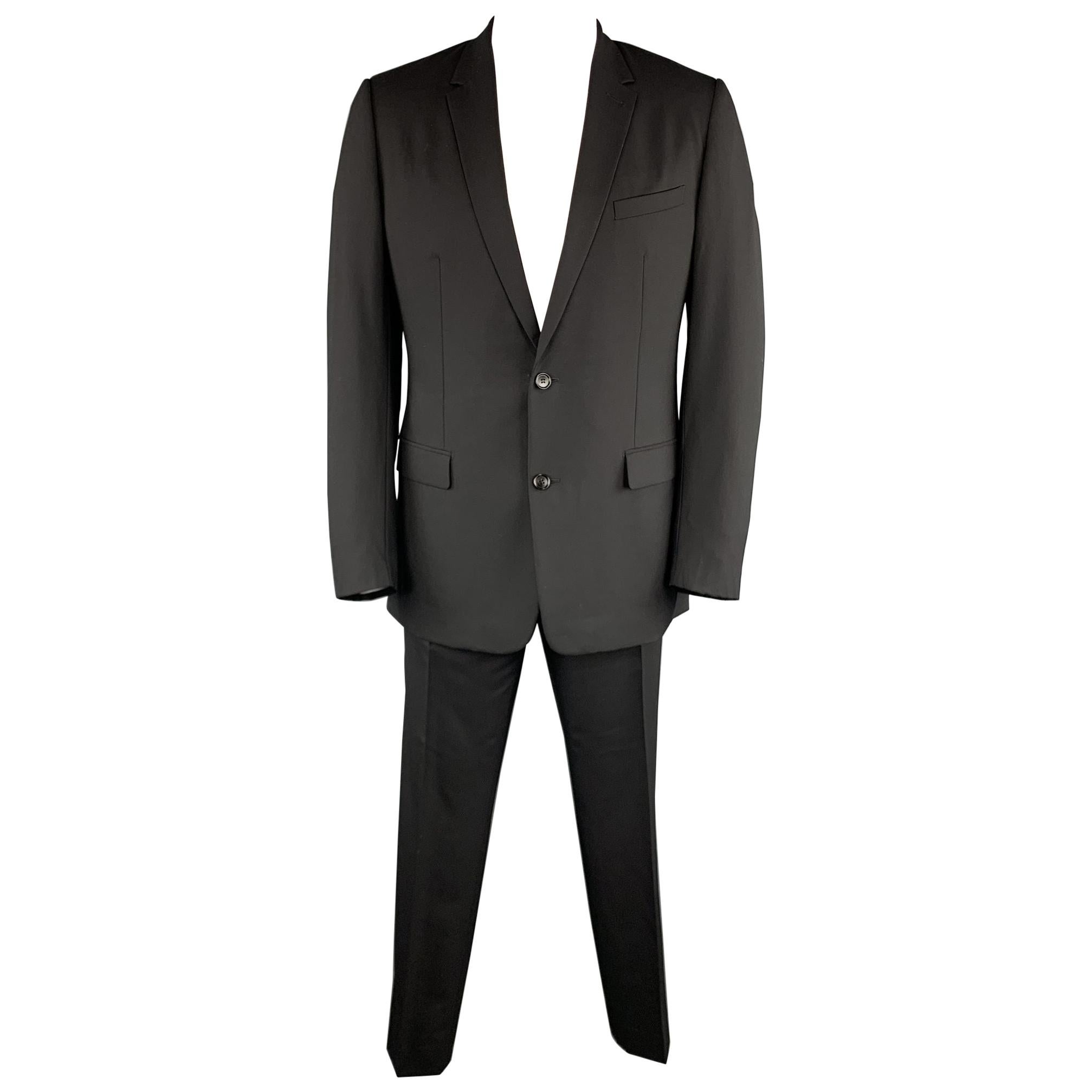 DIOR HOMME Size US 44 / IT 54 R Black Virgin Wool Notch Lapel Two Button Suit