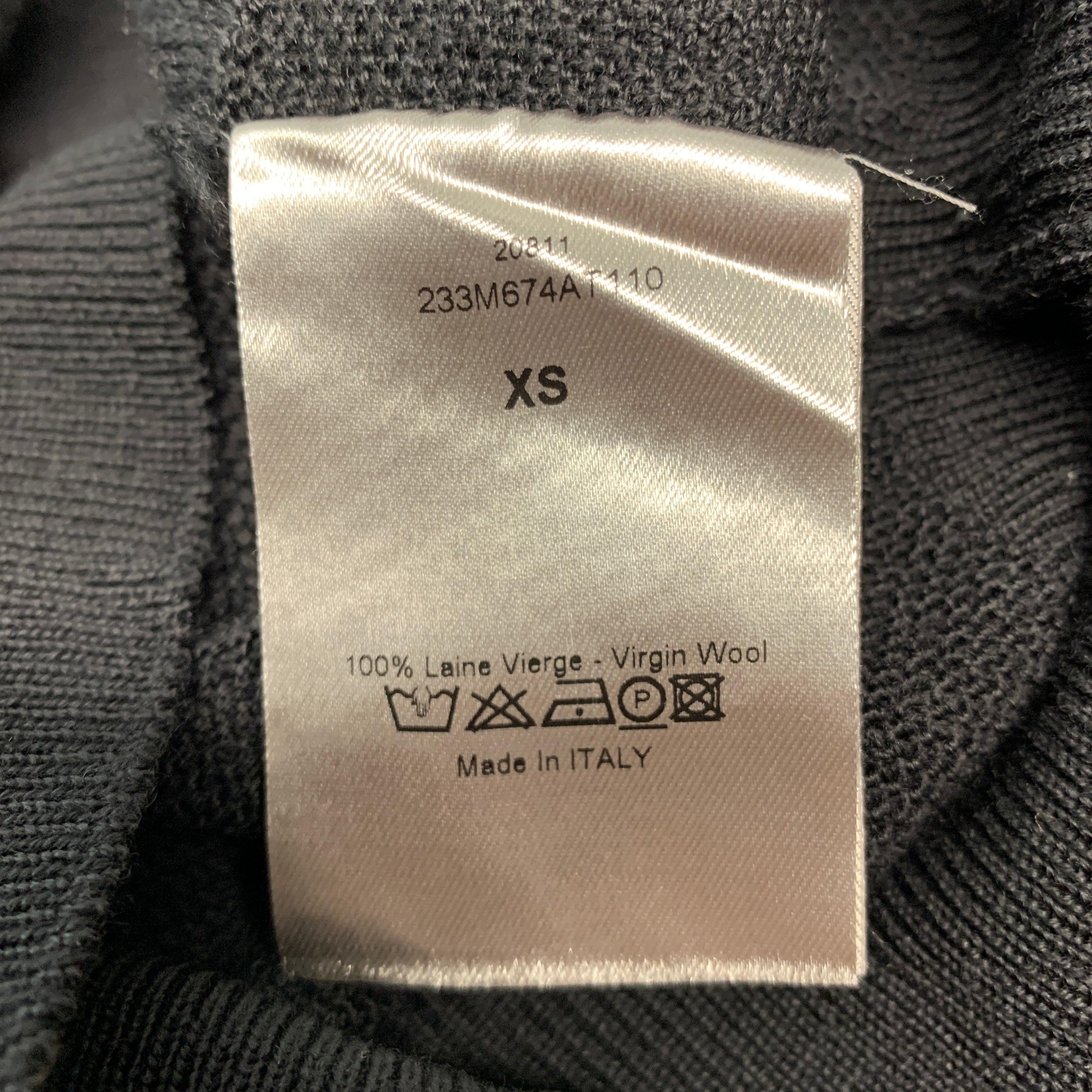 DIOR HOMME Size XS Black Knit Virgin Wool V-Neck Pullover For Sale 4