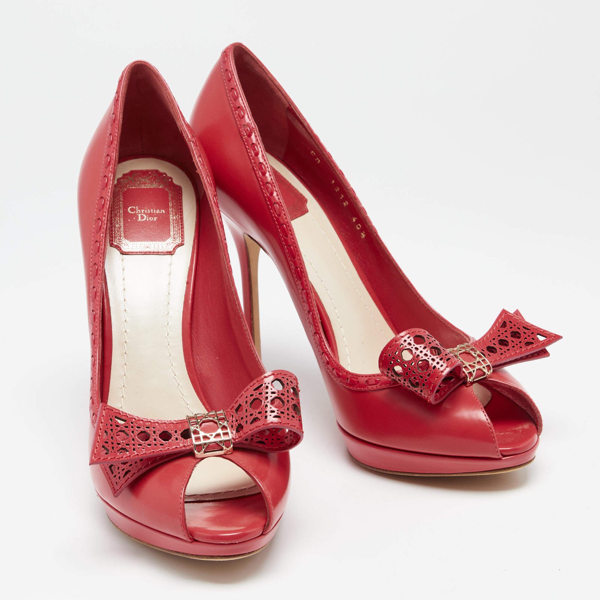 Dior Imperial Red Cannage Leather Peep Toe Bow Detail Platform Pumps Size 40.5 For Sale 1