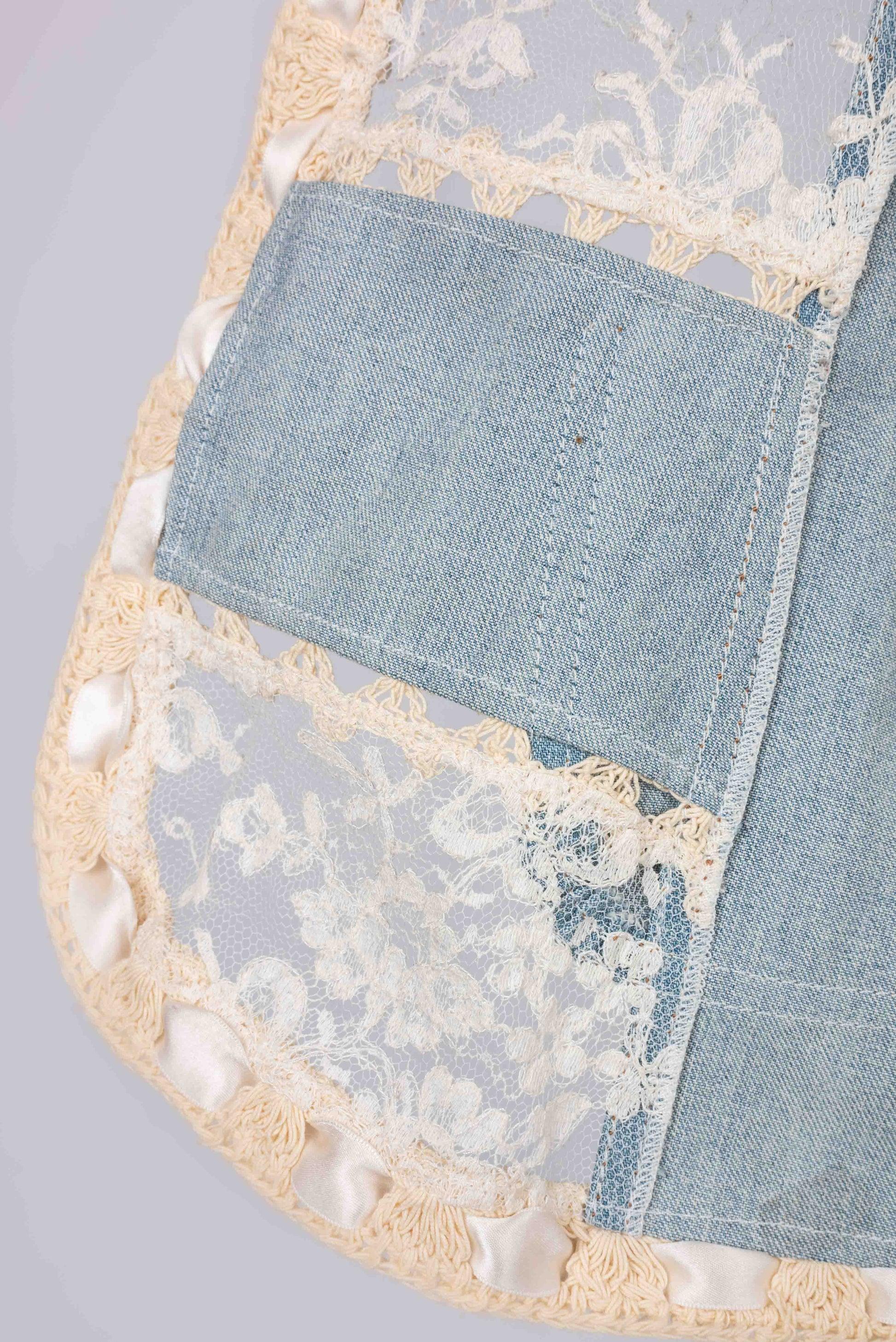 Dior Jacket in Blue Denim and Lace, 2005 For Sale 8