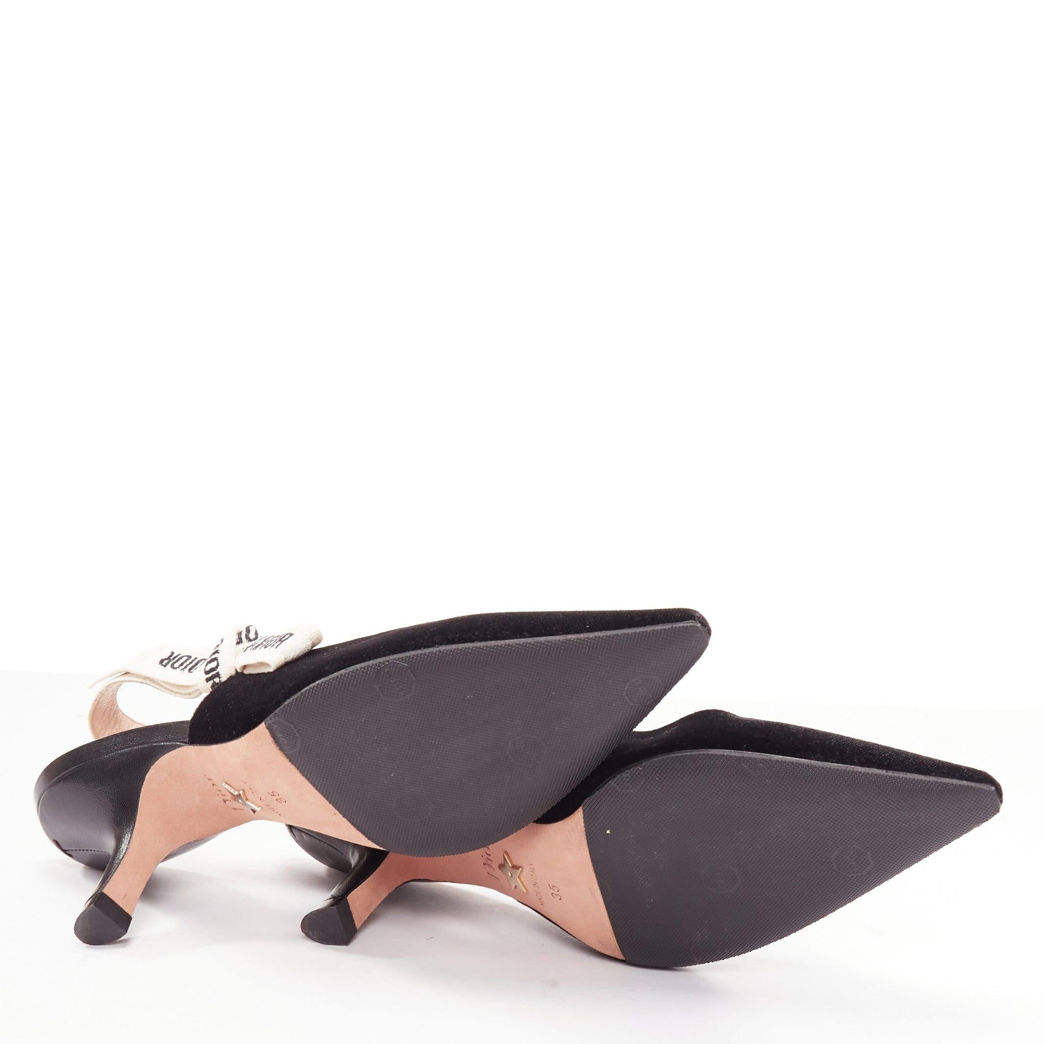 DIOR Jadior negro terciopelo coma tacón crema logo slingback pump EU35 en venta 6