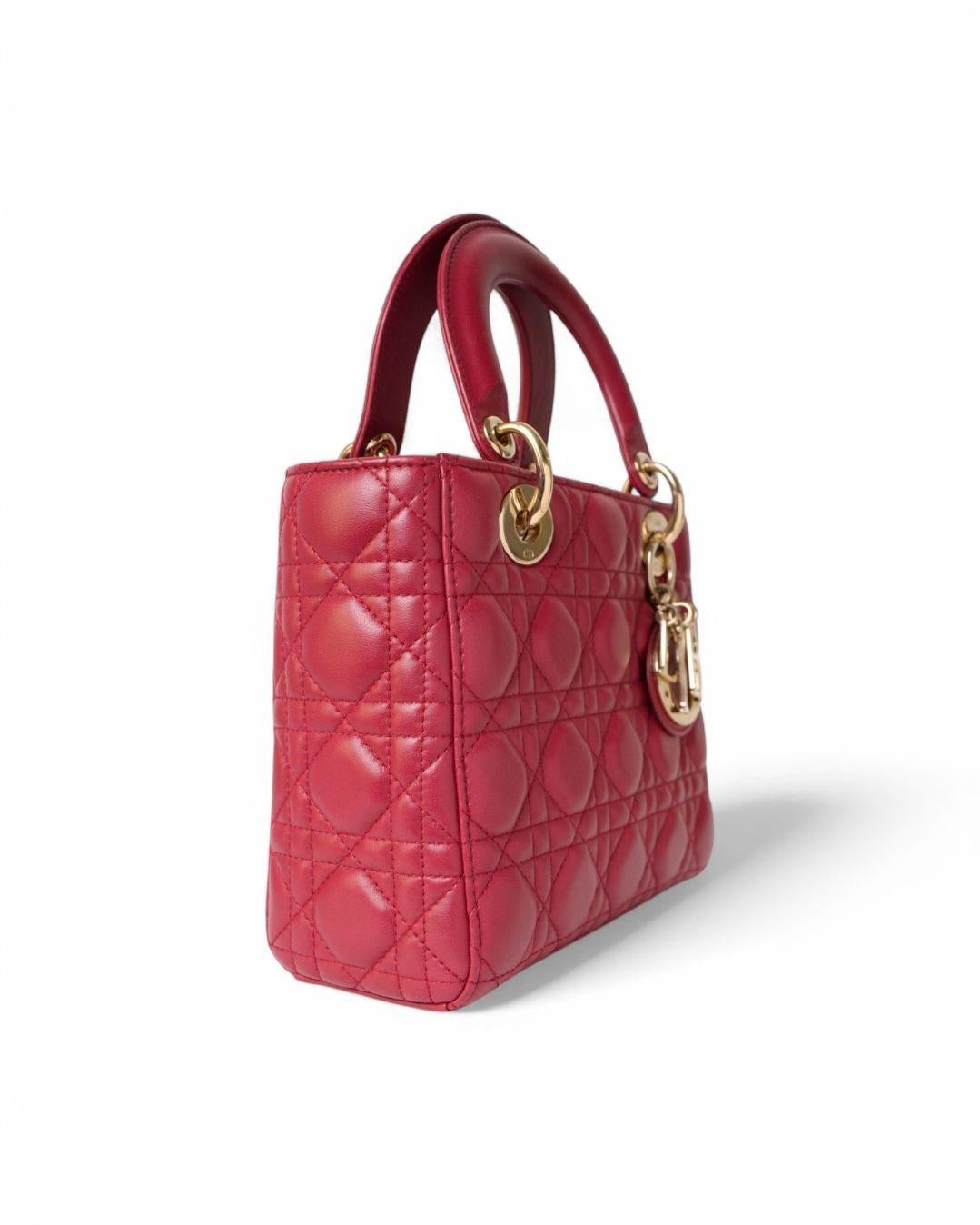 Designer bag  Dior, Lady ABCDior model in size Small, made of red cannage leather with gold hardware details. Equipped with a flap closure, the interior is lined in tone-on-tone canvas and features a handy pocket, despite its compact size, offering