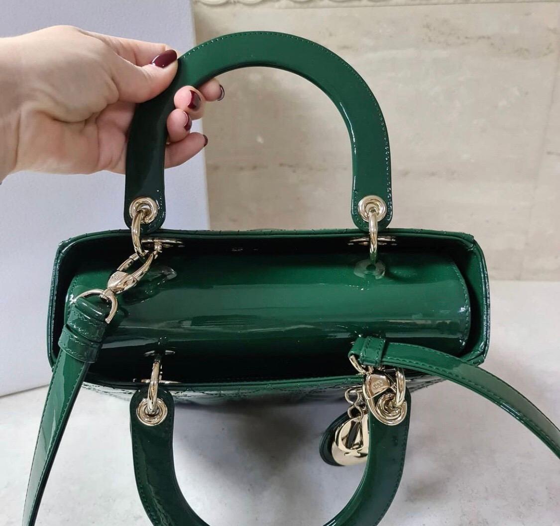 Women's or Men's Dior Lady Dior Medium Green Patent Leather Bag
