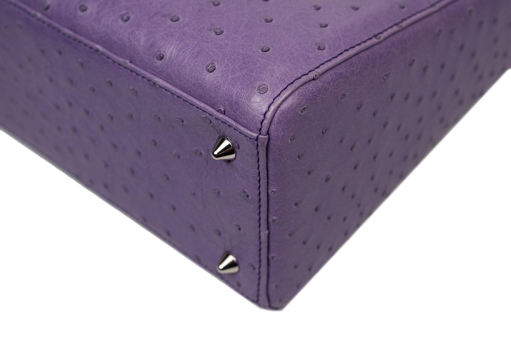 Dior Lady Dior Lady Dior Mittleres Straußengelb im Angebot 1