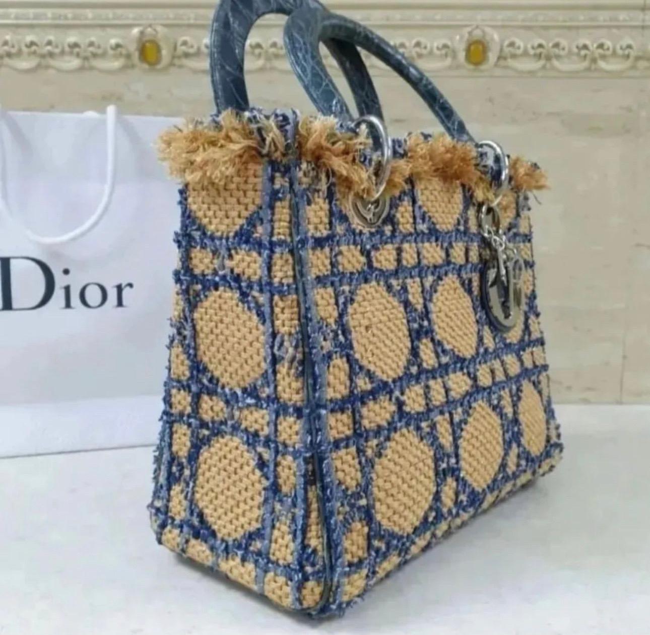 Dior Lady Dior Medium Tweed  Crocodile Handle Bag In Good Condition For Sale In Krakow, PL