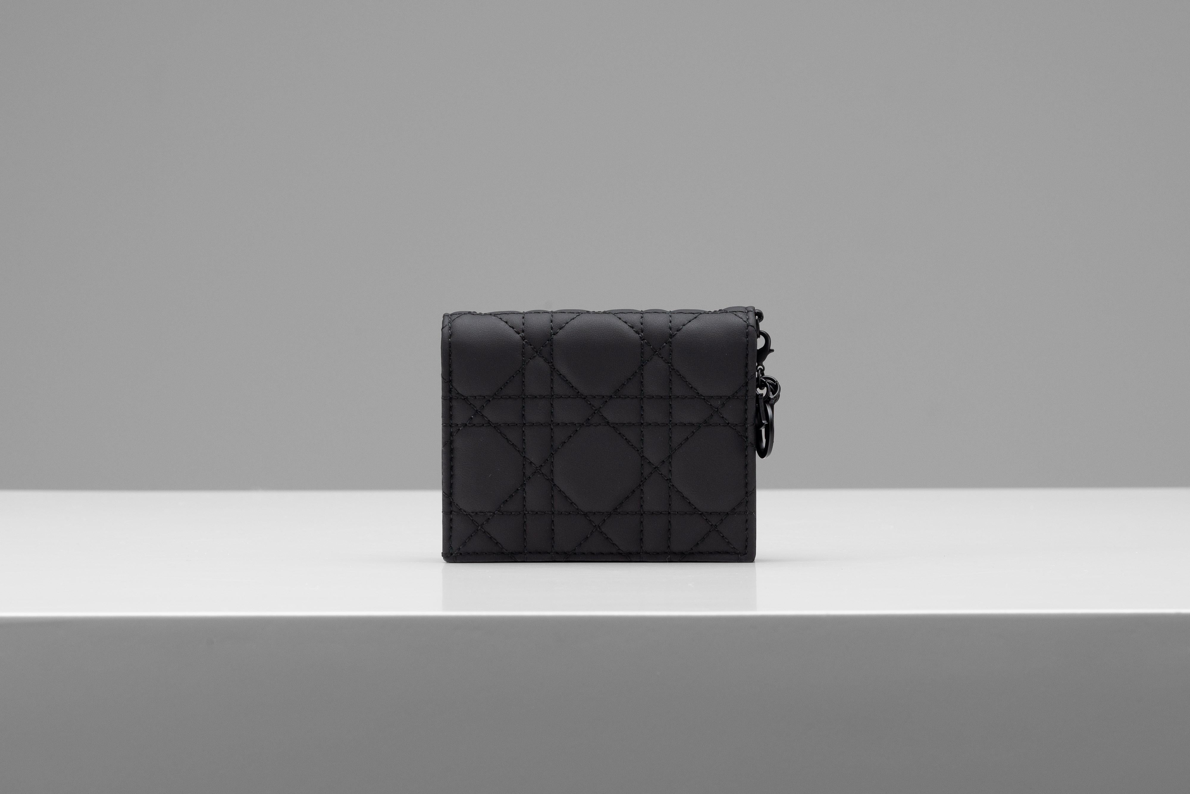 Dior Lady Dior Mini Wallet NEW Ultramatte Black en vente 5