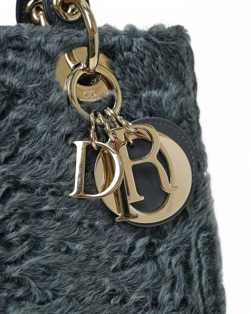 Dior Lady Medium Fur Grey en vente 7