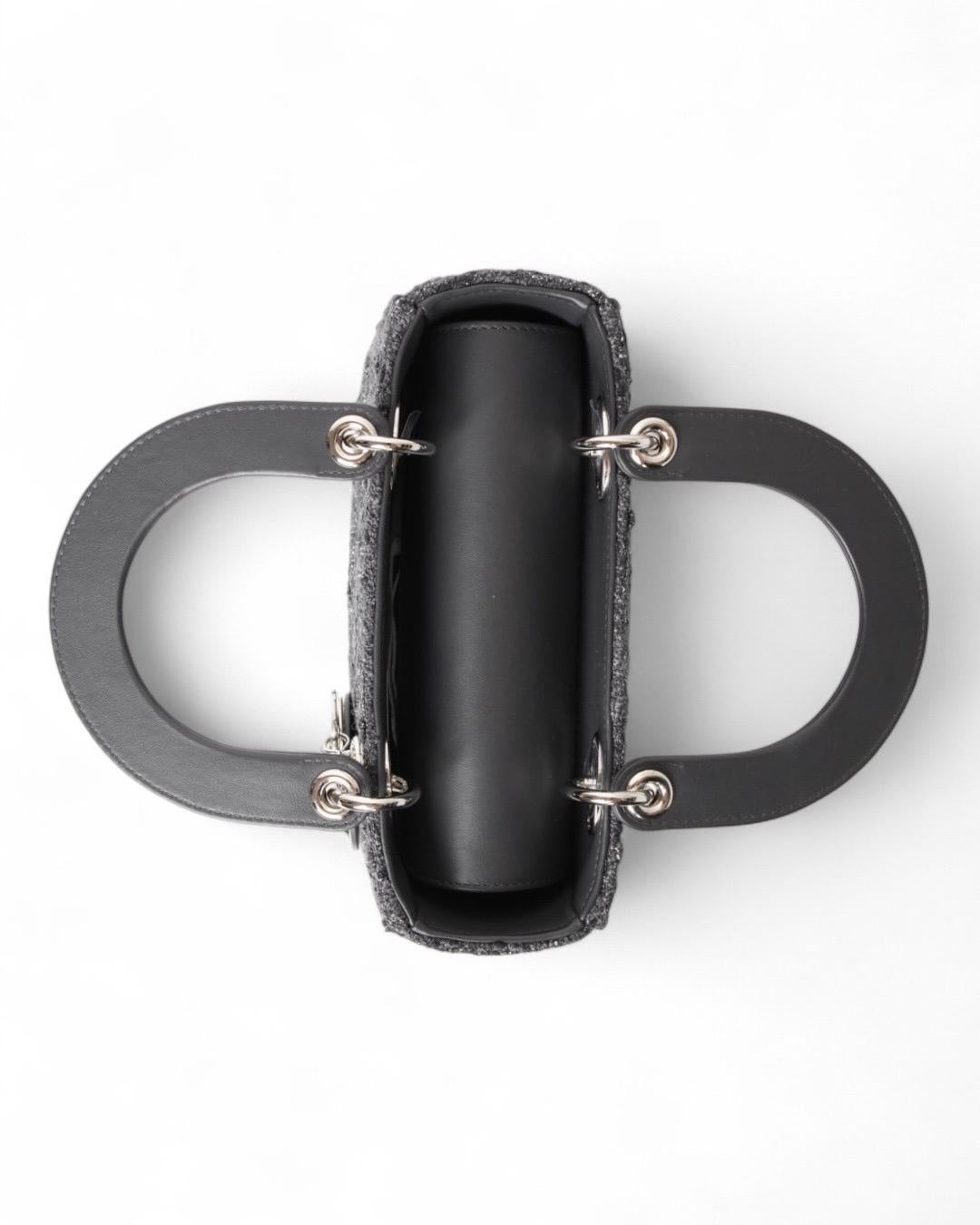 Dior Lady Small Canvas Metel Grigia en vente 3