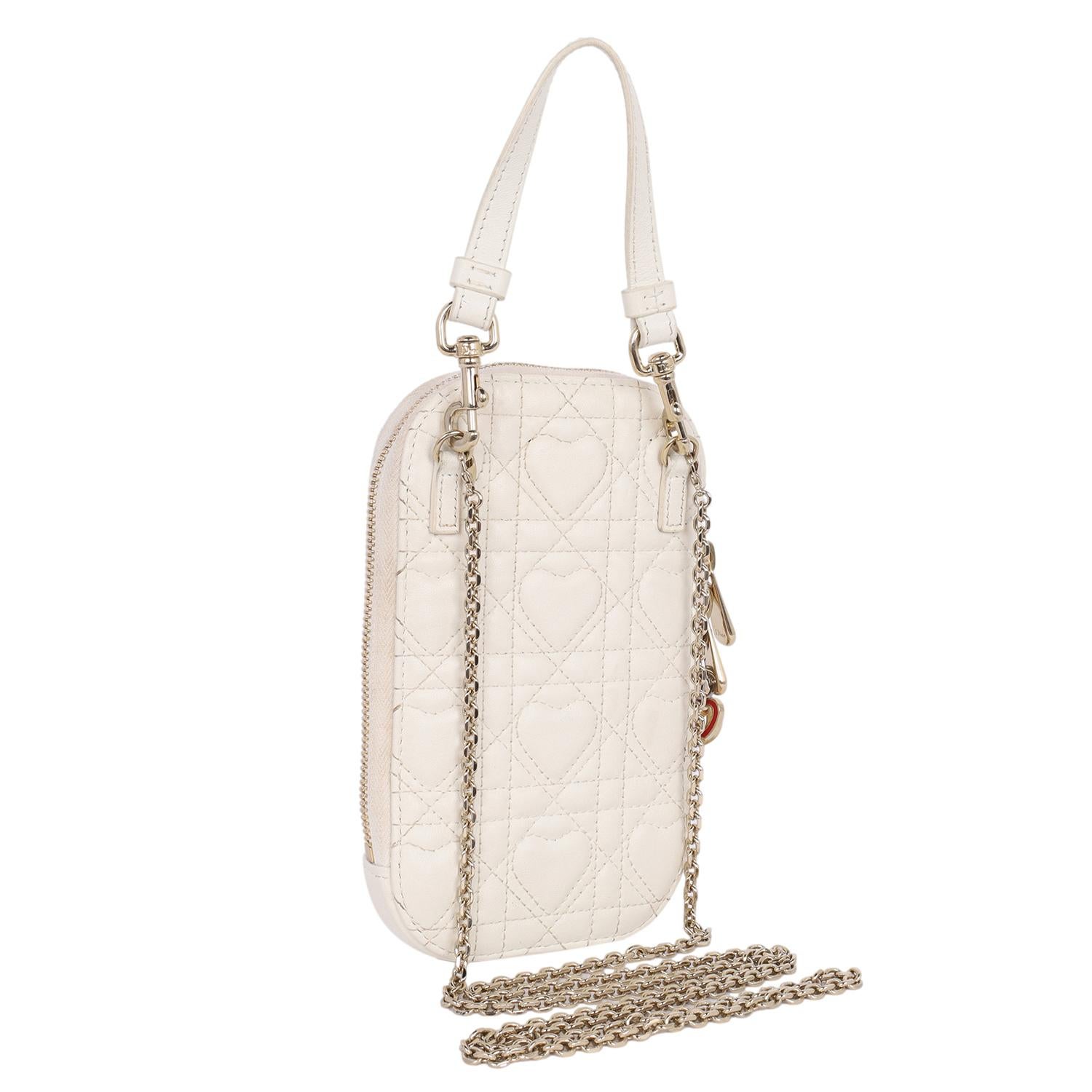 Dior Lammfell Cannage Lady Dior Telefonhalterung Latte Beige Lady Dior im Angebot 9