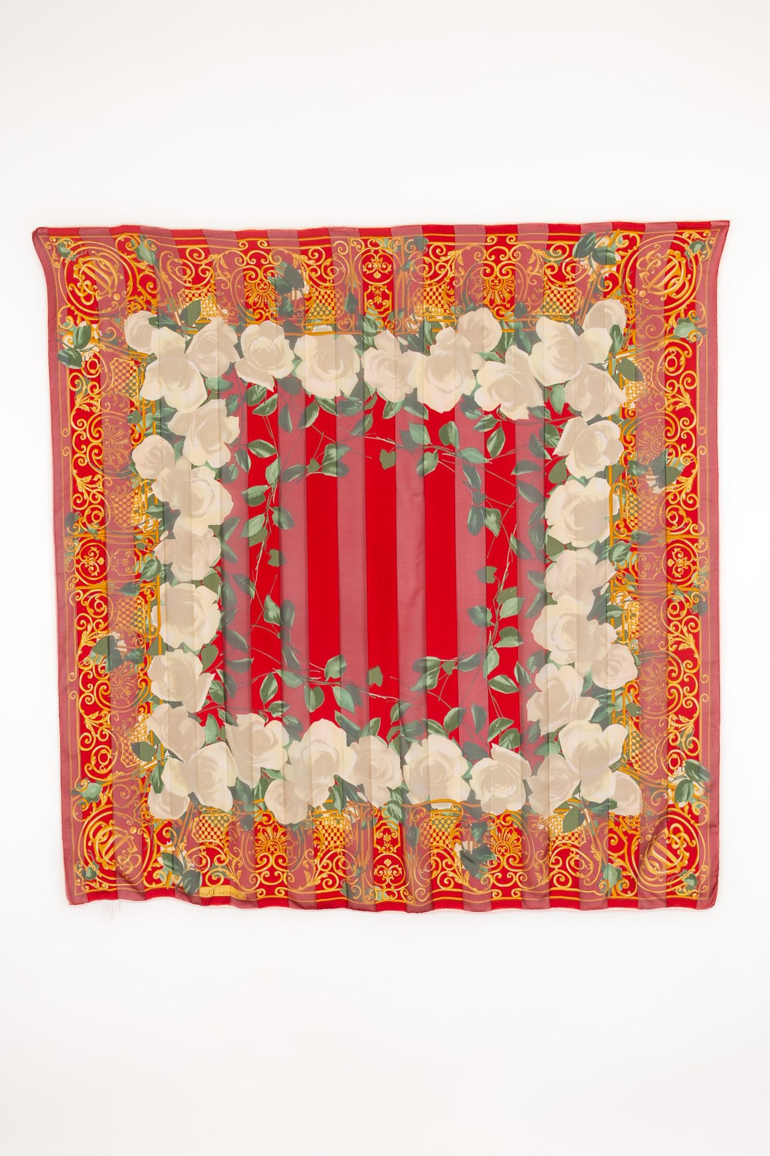 Foulard grande Dior in vendita 1