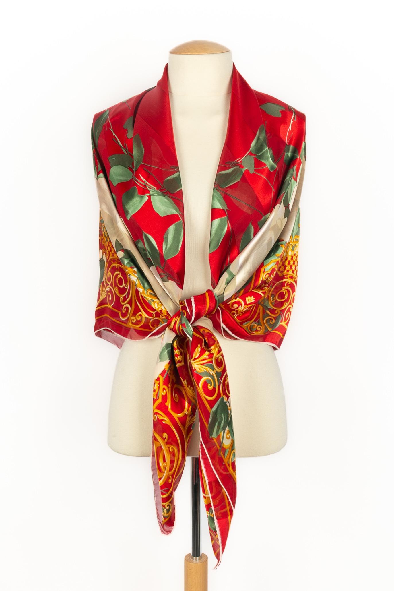 Foulard grande Dior in vendita 2