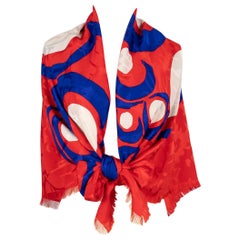 Grande feuille de soie Dior dans les tons rouge, bleu et beige avec motifs abstraits